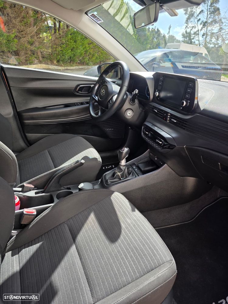 Hyundai i20 - 17