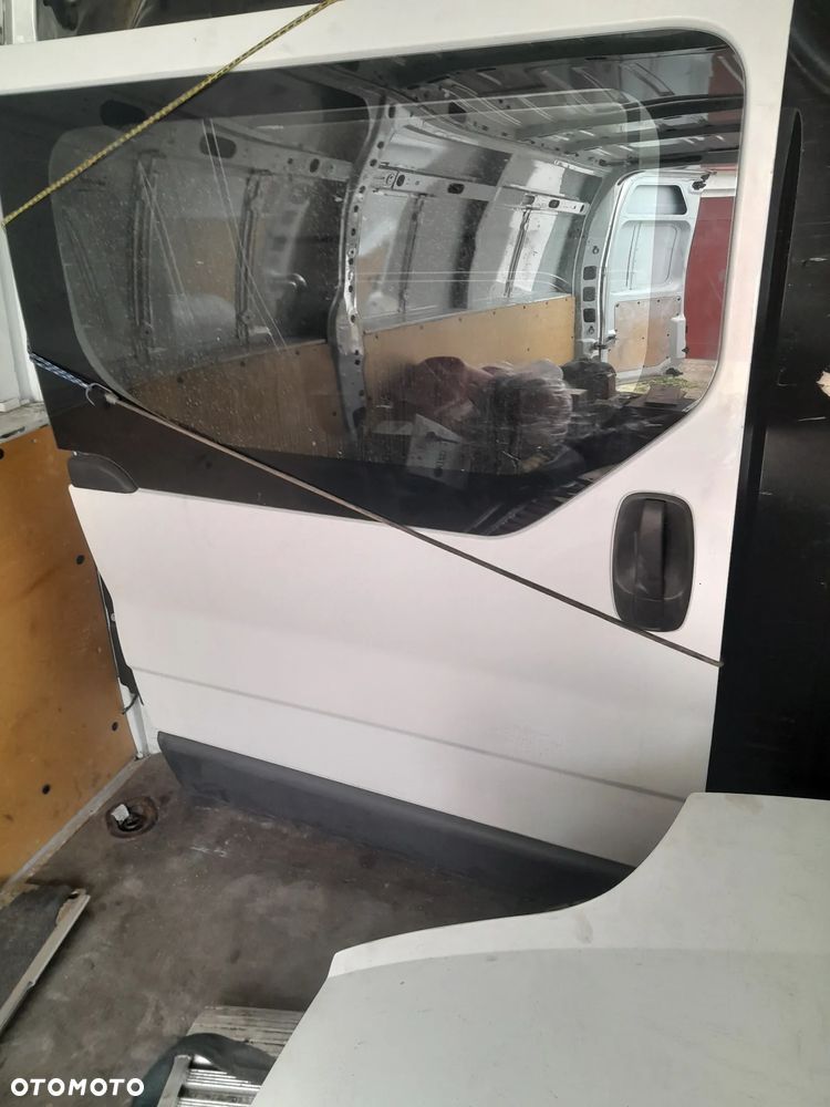 Drzwi boczne,maska Trafic,Viwato lift kompletne,super! - 3