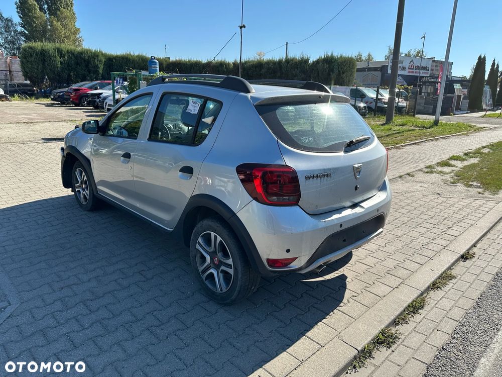 Dacia Sandero Stepway TCe 90 (S&S) Celebration - 9