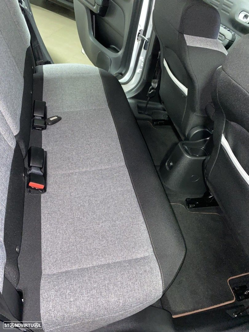 Citroën C3 1.2 PureTech Shine - 15