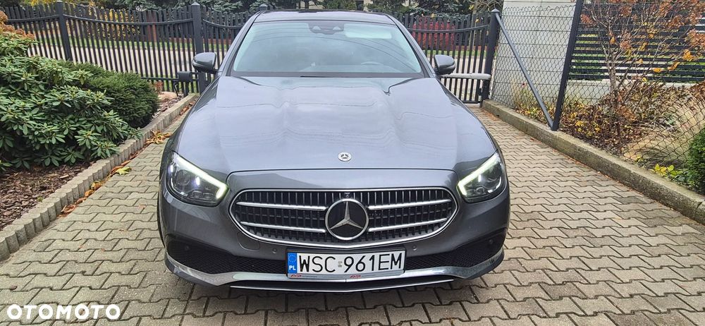 Mercedes-Benz Klasa E 200 4-Matic - 15