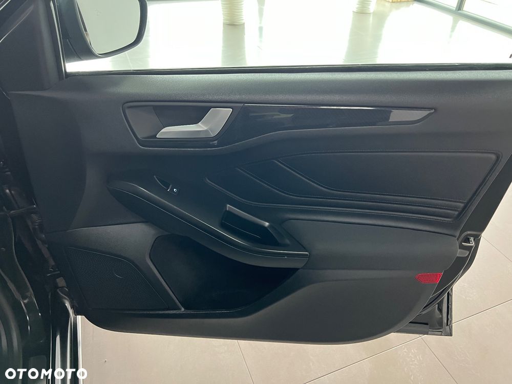 Ford Focus - 35