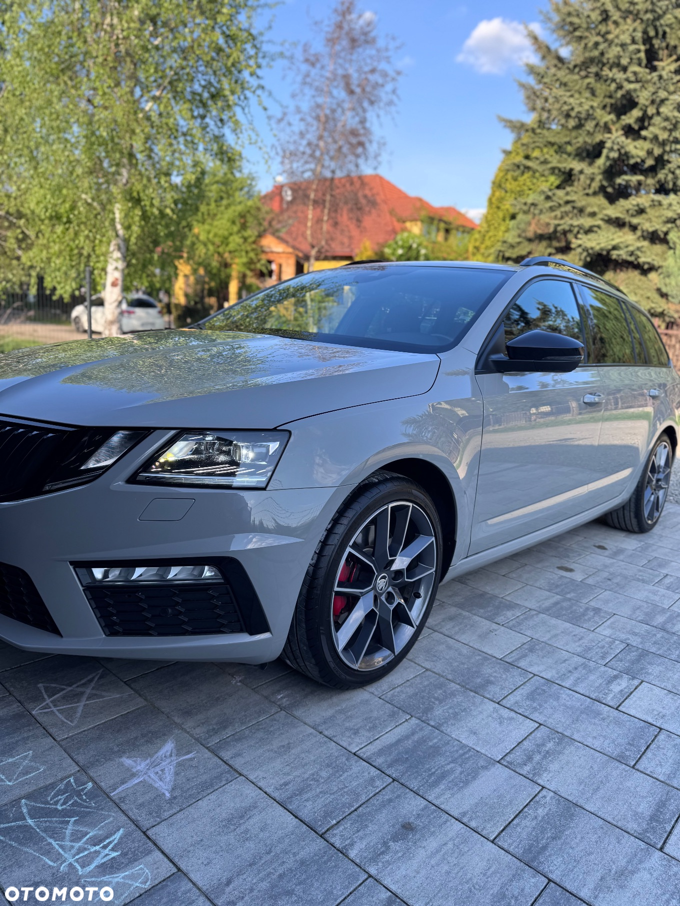Skoda Octavia 2.0 TDI DSG RS - 10