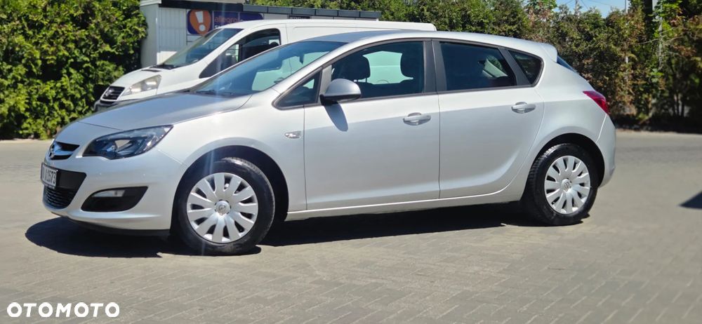 Opel Astra 1.4 111 - 7