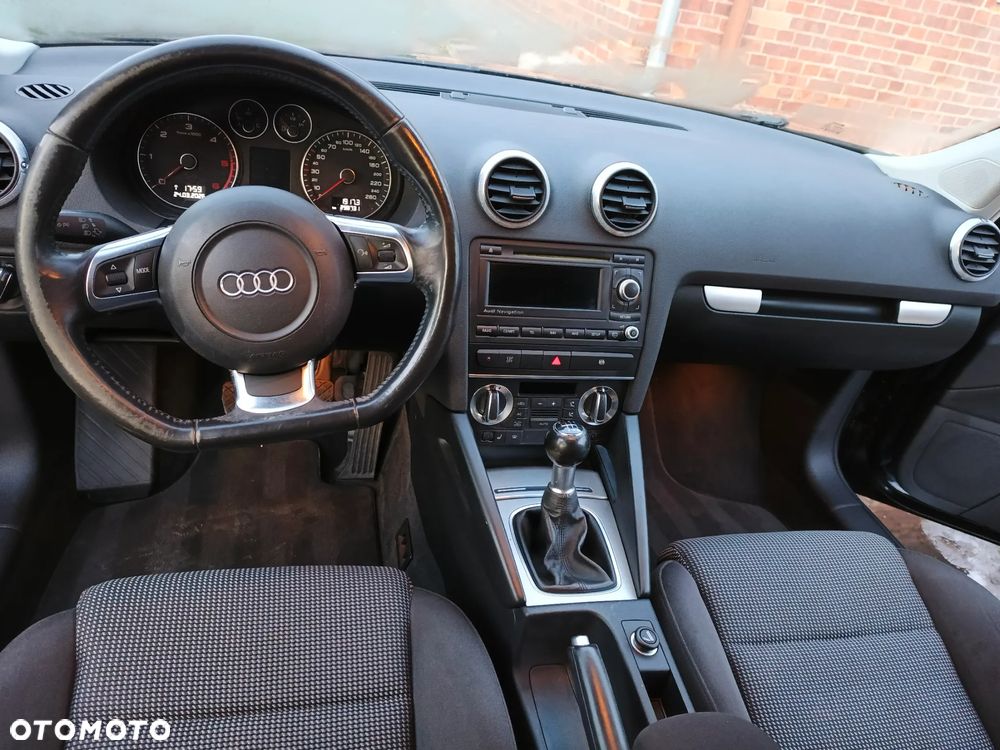 Audi A3 3-drzwiowe 2.0 TDI Ambiente - 4