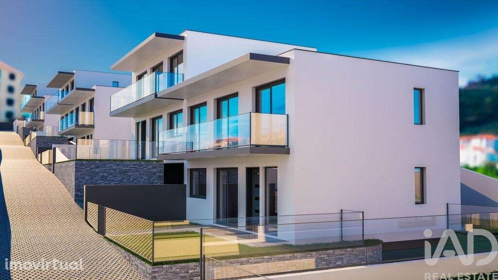 Casa / Villa T3 em Caniço de 221,00 m2 - Grande imagem: 3/21