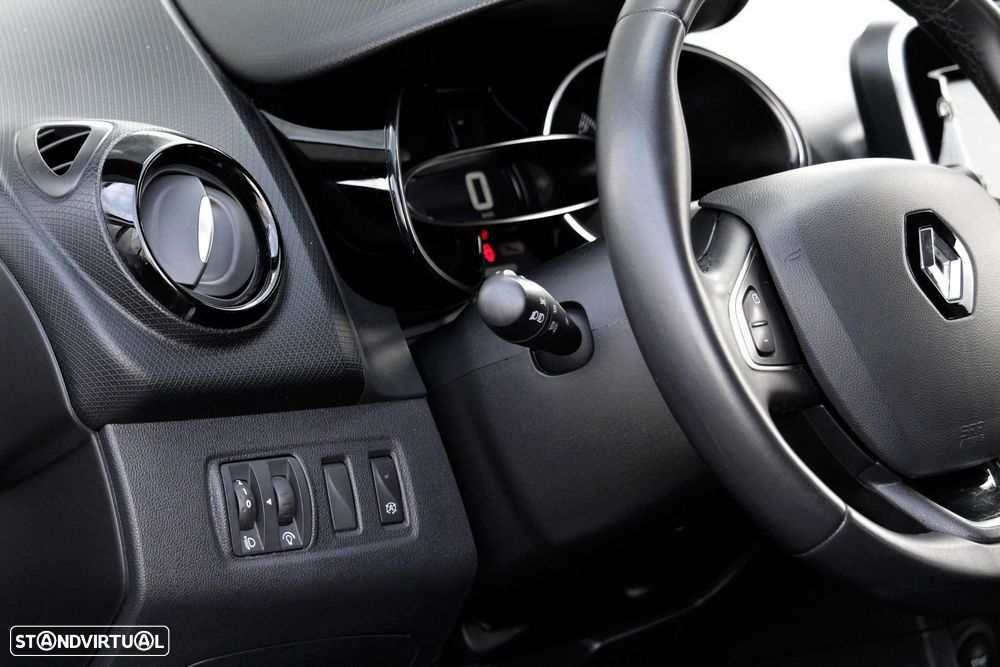 Renault Clio 1.5 dCi Limited - 12