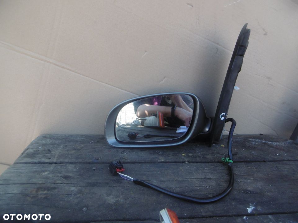 Lusterko lewe VW TOURAN I LIFT 6 PIN EUROPA - 1