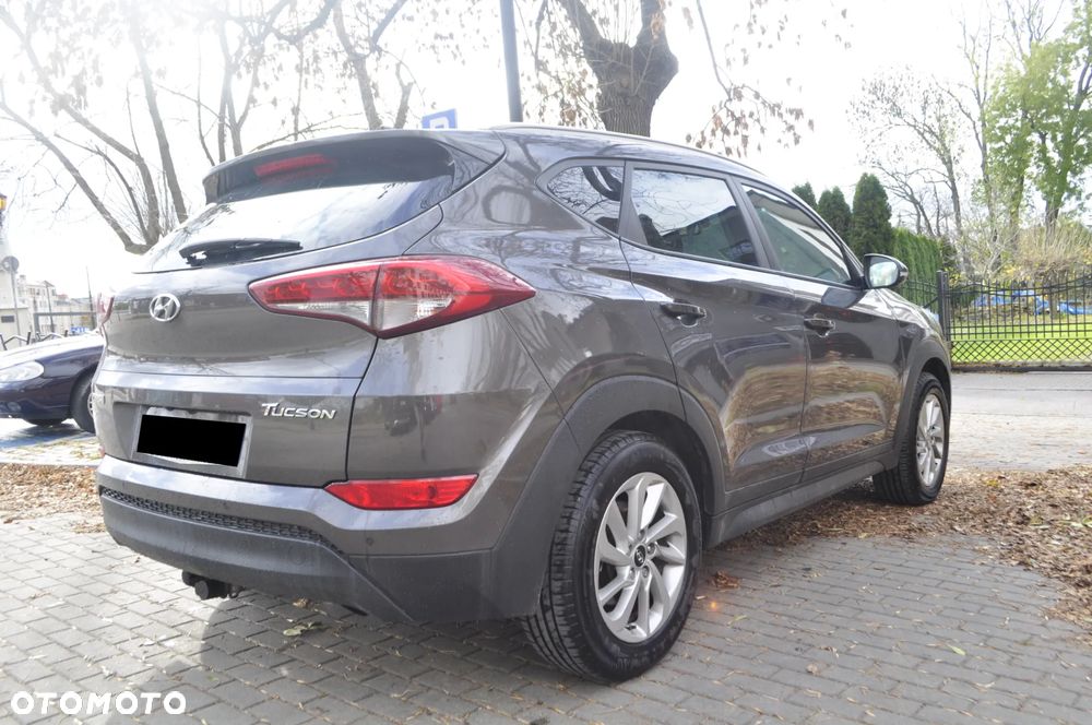 Hyundai Tucson 1.7 CRDI BlueDrive Style 2WD - 3