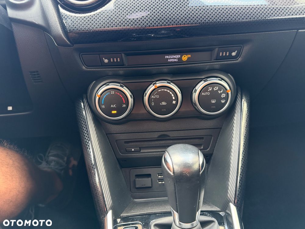 Mazda 2 SKYACTIV-G 90 Exclusive-Line - 18