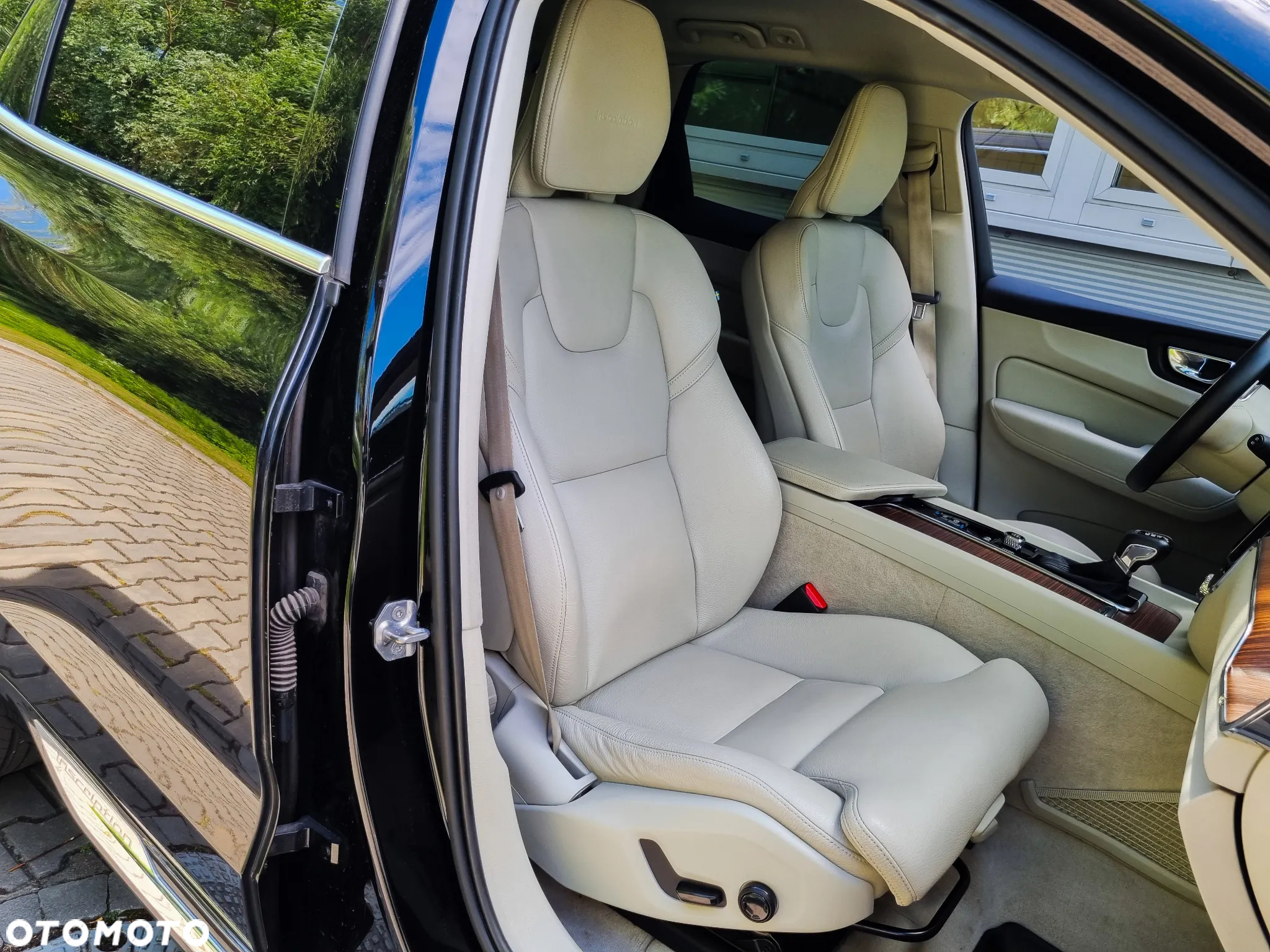 Volvo XC 60 D5 AWD Inscription - 15