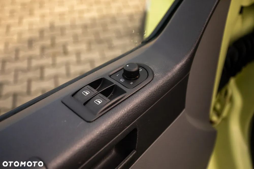 Volkswagen Transporter T5 TDI L1H2 - 23