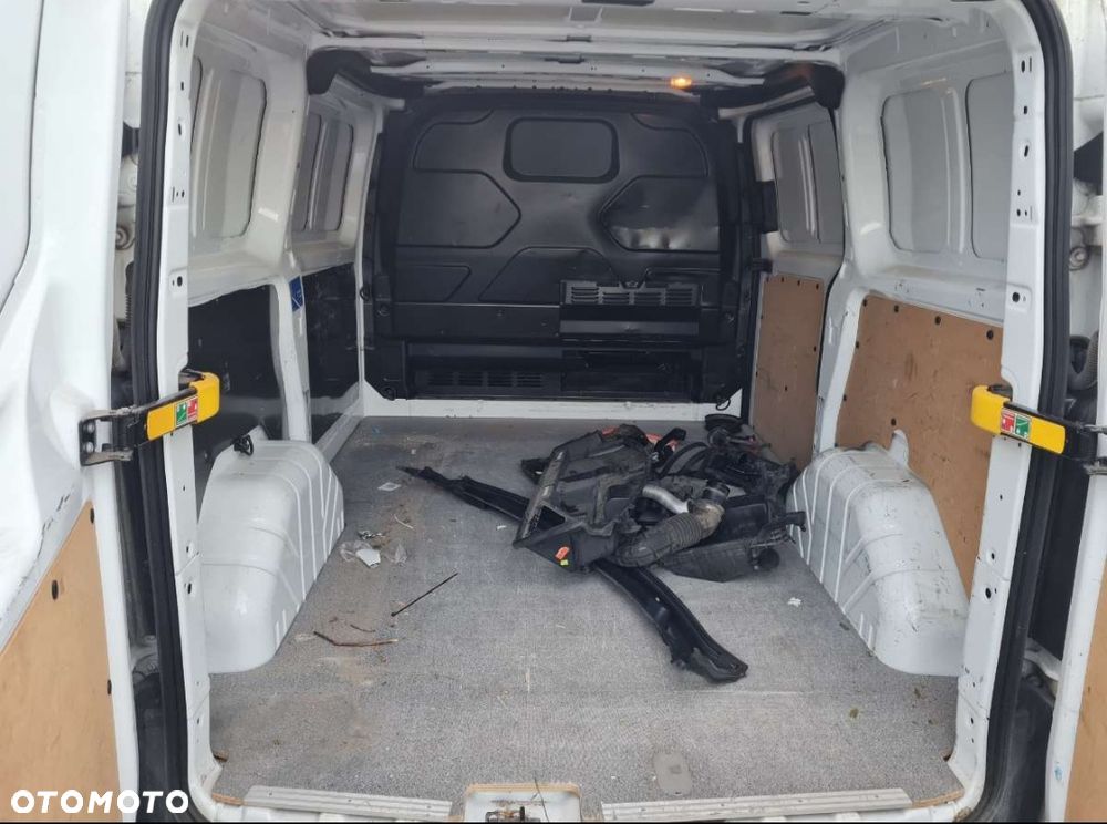 Ford Transit Custom - 11
