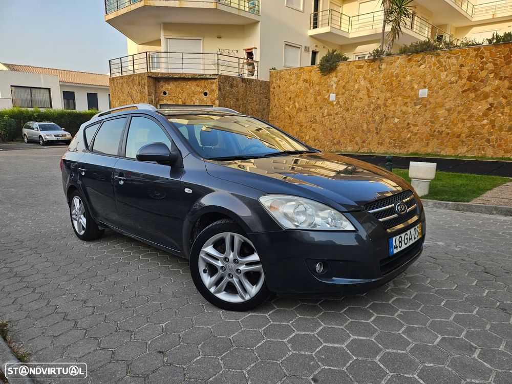 Kia Ceed SW 1.6 CRDi TX ISG - 1