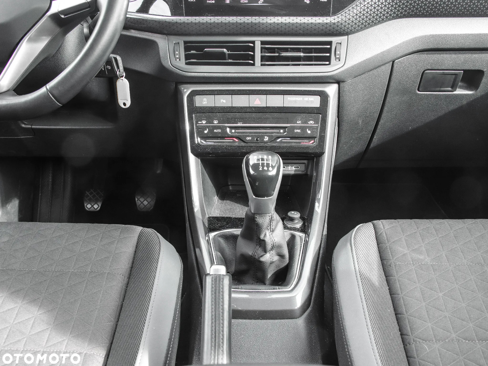 Volkswagen T-Cross 1.0 TSI Style - 15