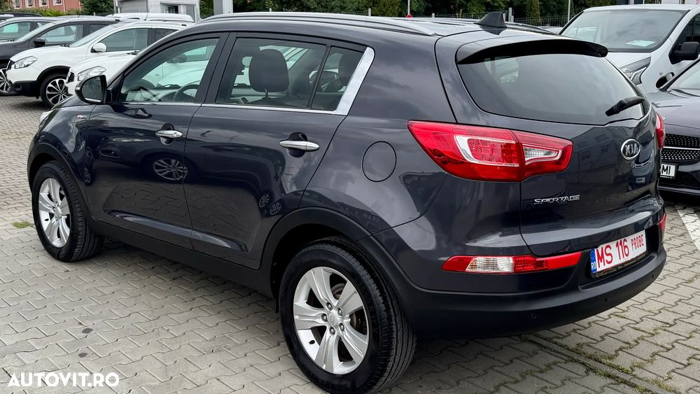 Kia Sportage - 4