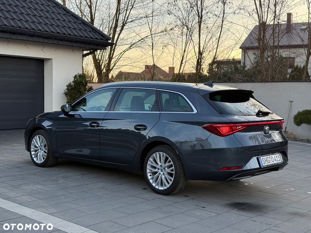 Seat Leon Sportstourer 2.0 TDI DPF DSG Xcellence - 12