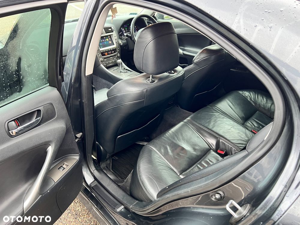 Lexus IS 250 Prestige - 13