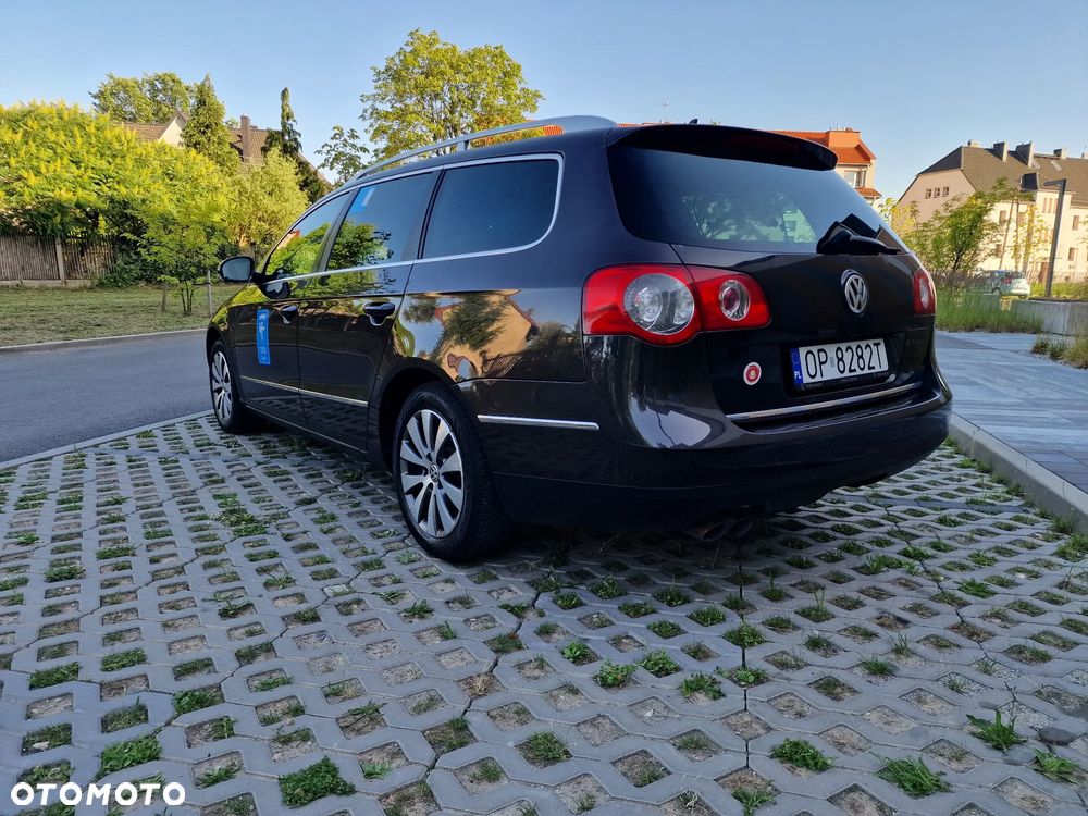 Volkswagen Passat Variant 2.0 TDI DPF DSG Highline - 5