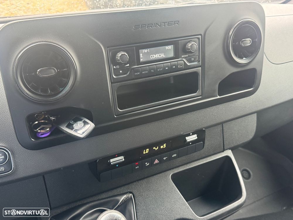 Mercedes-Benz SPRINTER 311 Cdi - 17