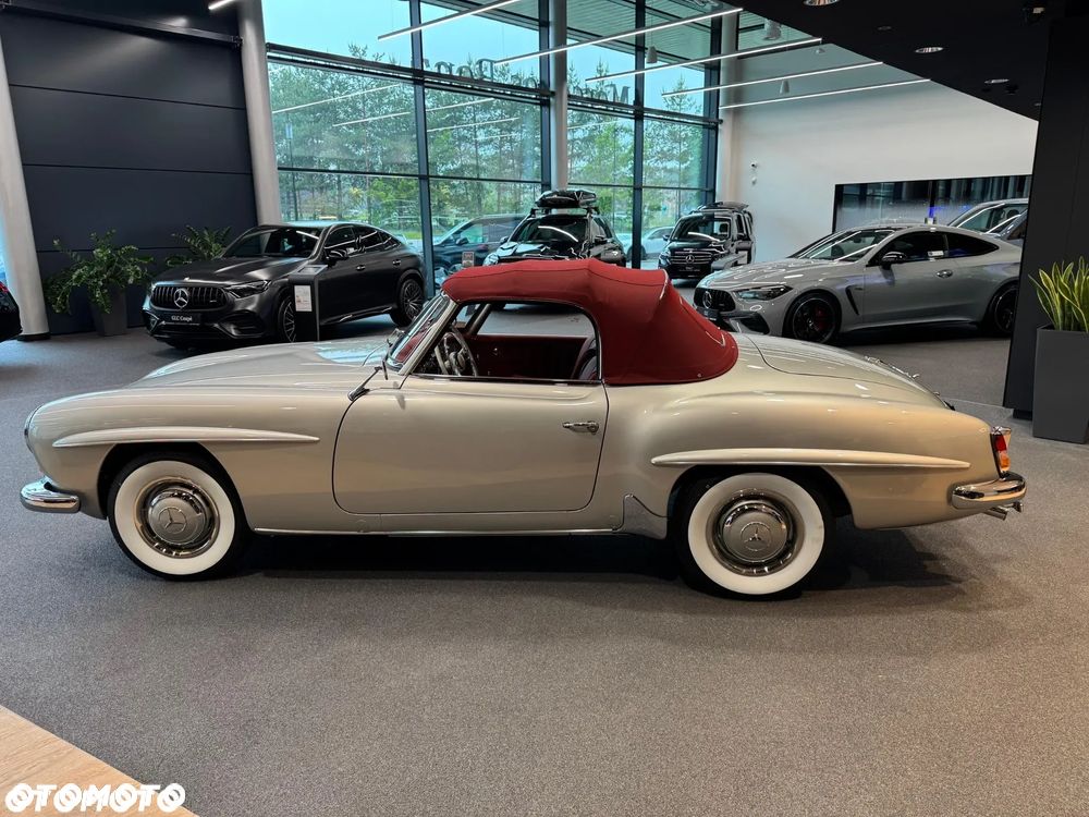 Mercedes-Benz SL - 10