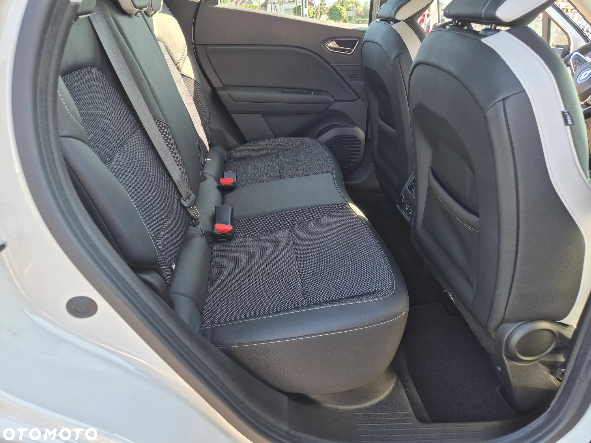 Renault Captur 1.3 TCe Intens - 32