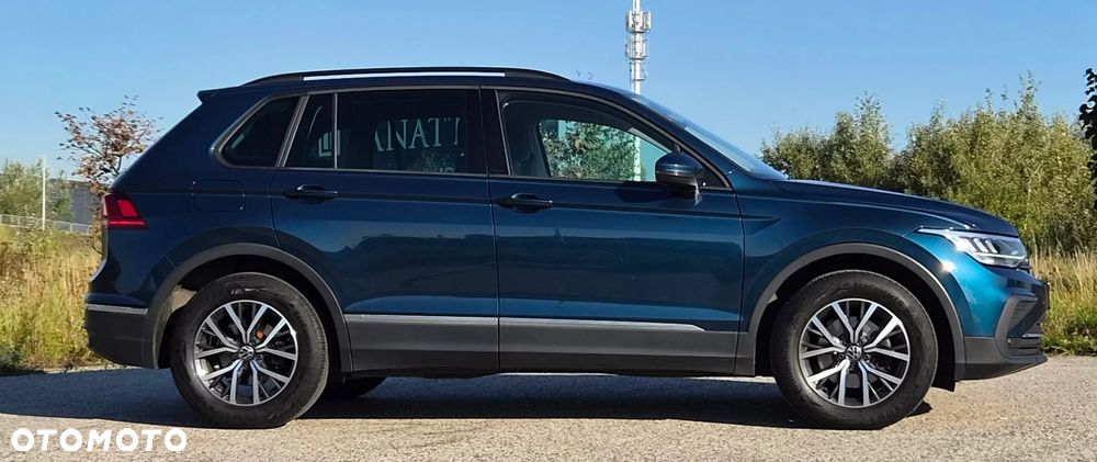 Volkswagen Tiguan - 5