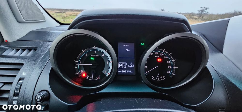 Toyota Land Cruiser LC 3.0 D-4D Prestige - 9