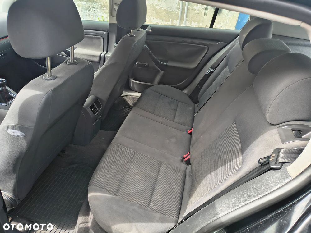 Volkswagen Golf 1.9 TDI Trendline - 6