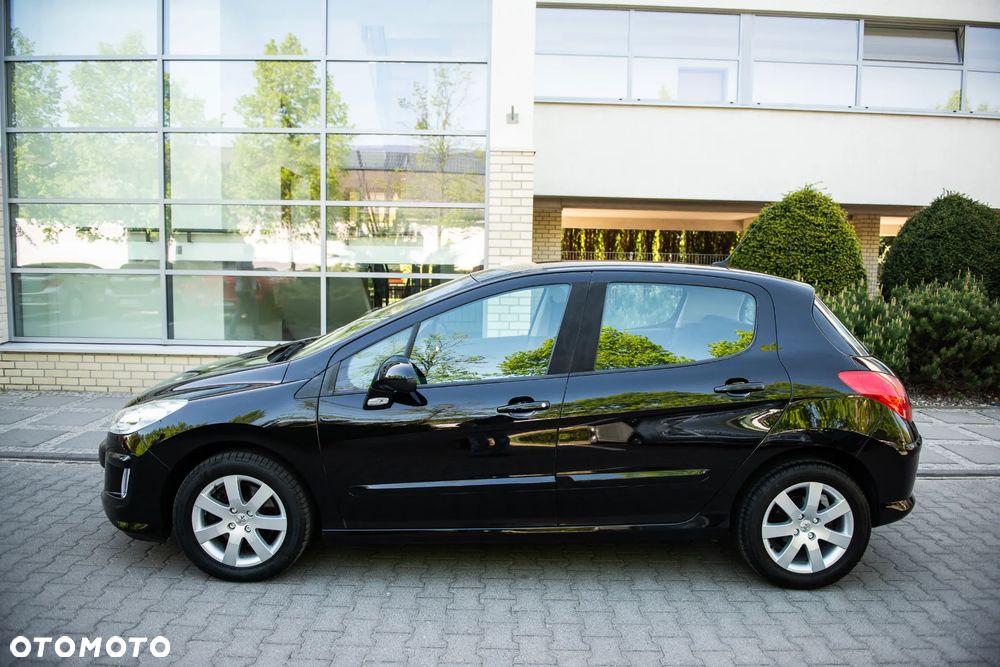 Peugeot 308 HDi FAP 135 Platinum - 3