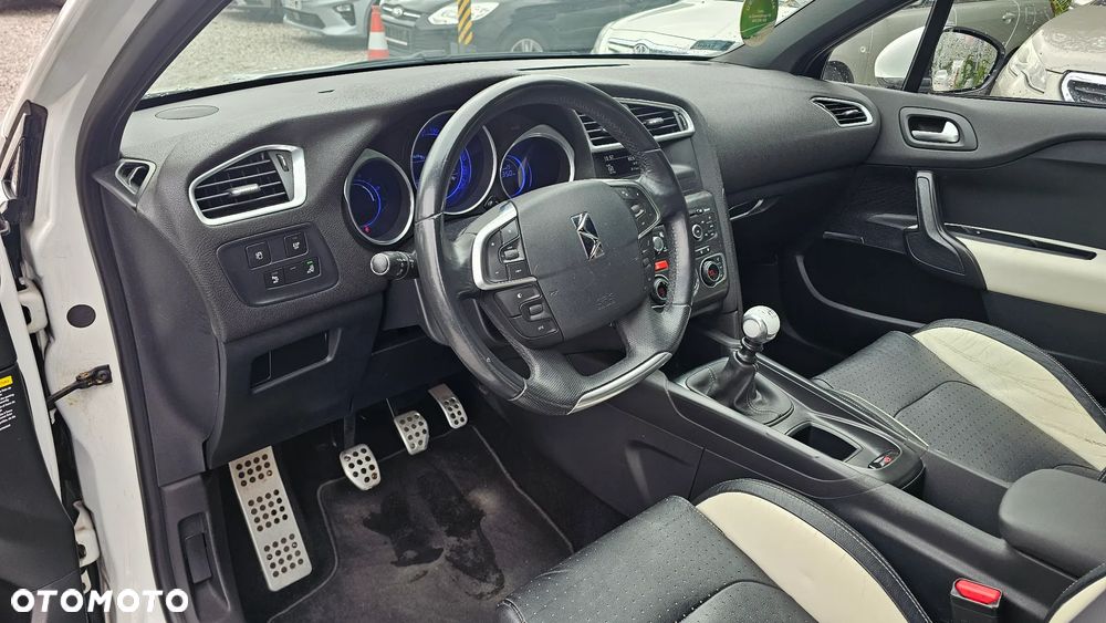 Citroën DS4 2.0 HDi Pure Pearl - 11