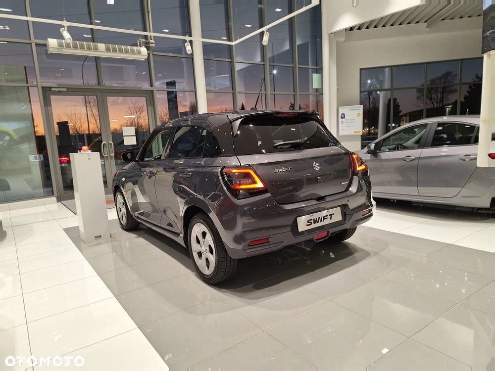 Suzuki Swift 1.2 Dualjet SHVS Premium Plus - 4