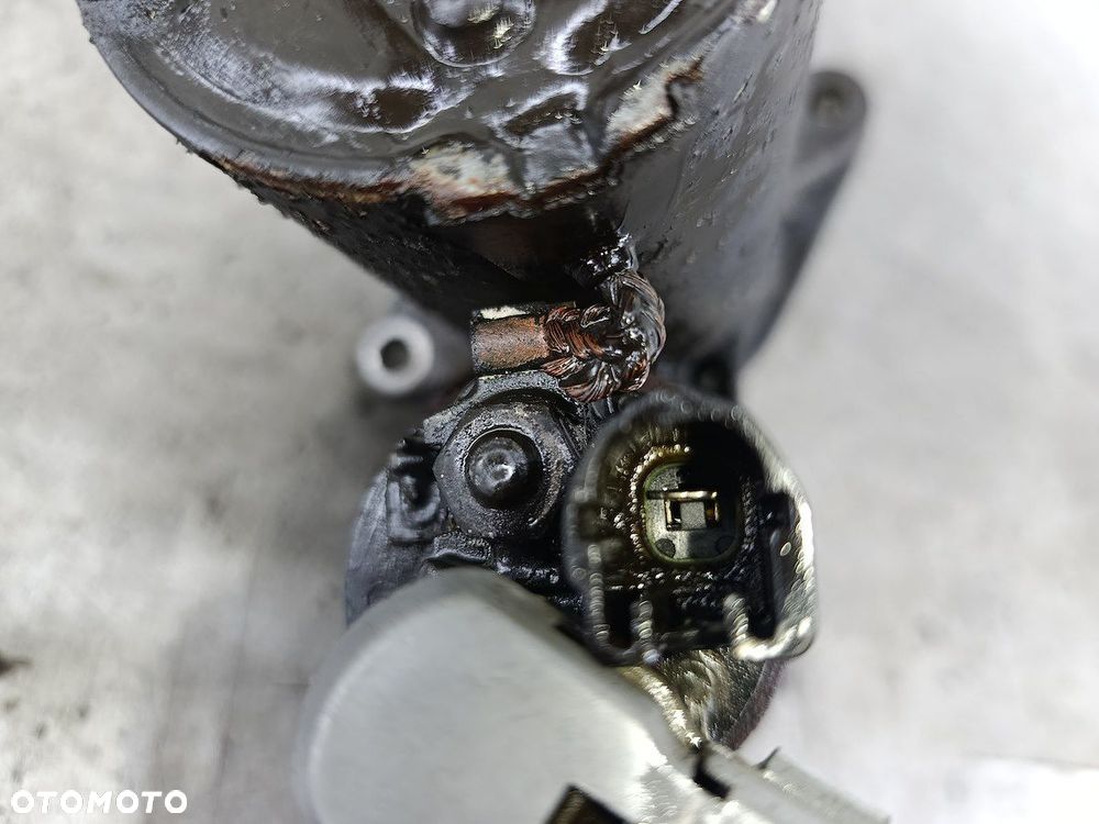 ROZRUSZNIK TOYOTA COROLLA IX E12 28100-0D030  0001107080 BOSCH - 8