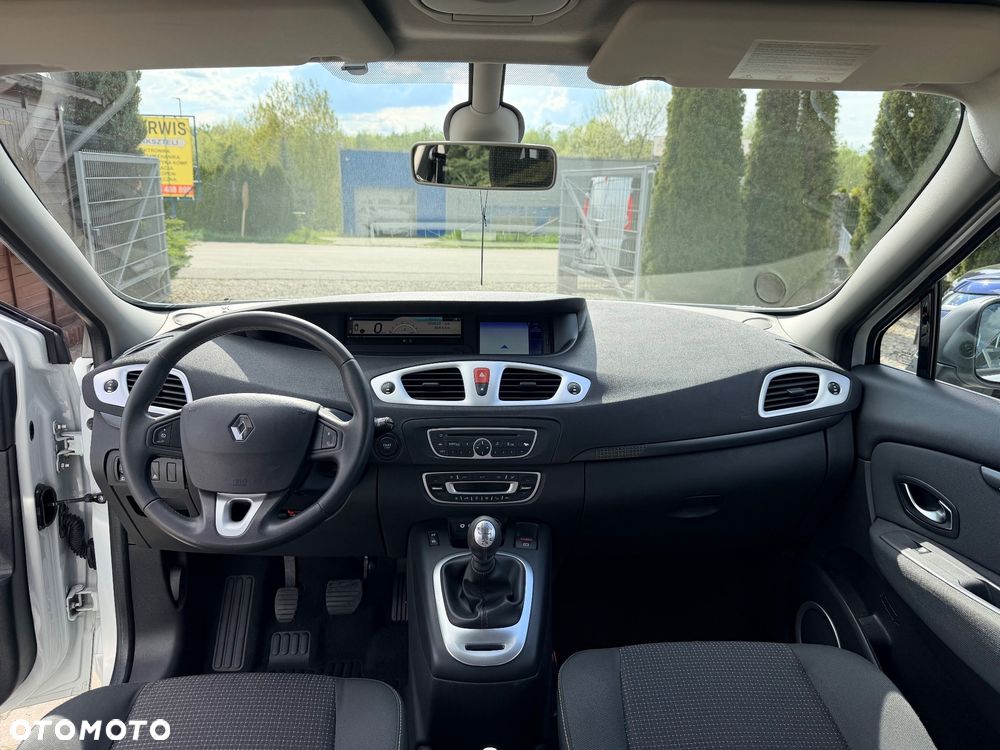 Renault Grand Scenic TCe 130 Dynamique - 17