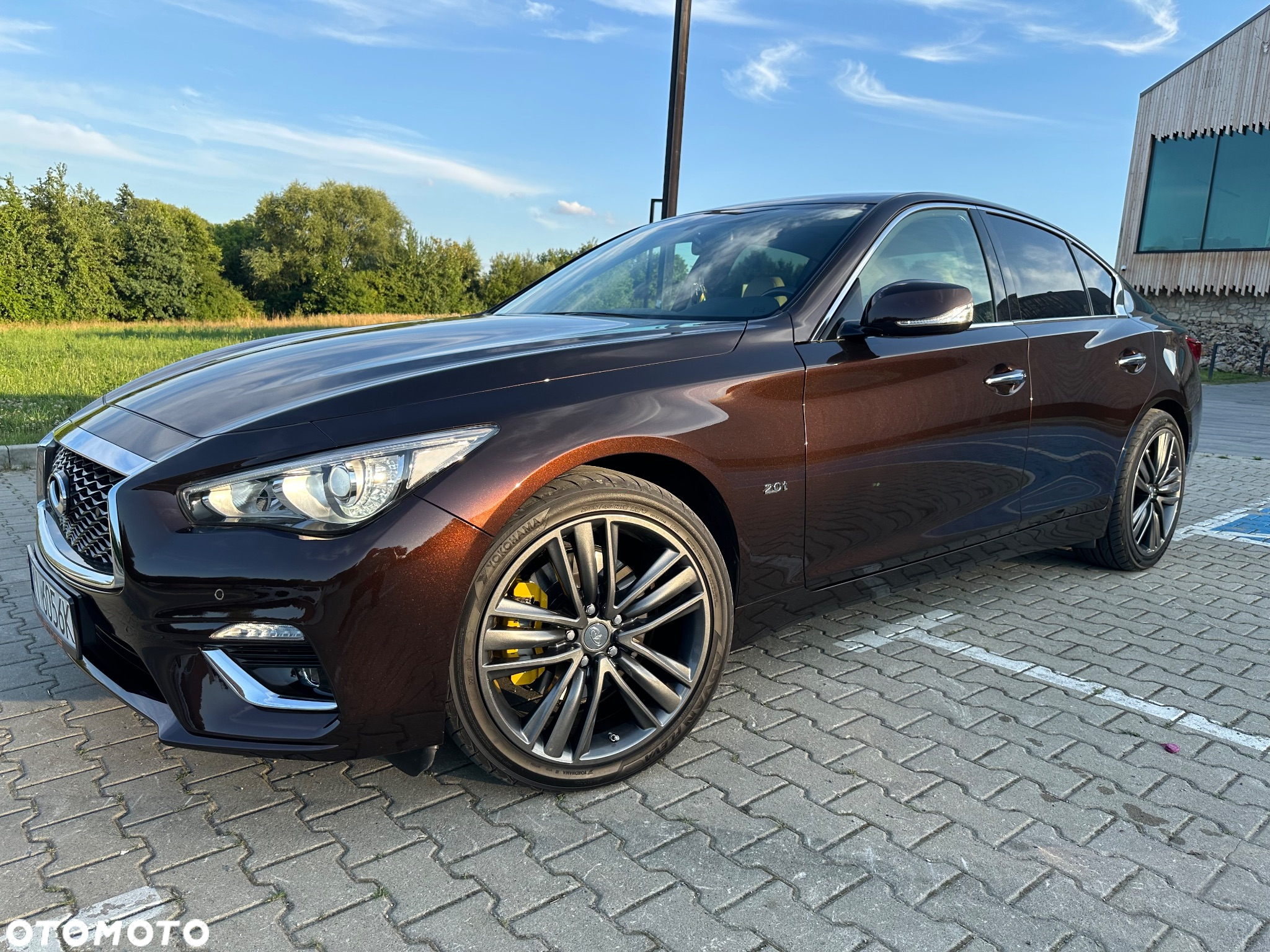 Infiniti Q50 2.0t Sport - 10