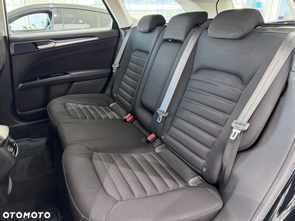 Ford Mondeo - 13