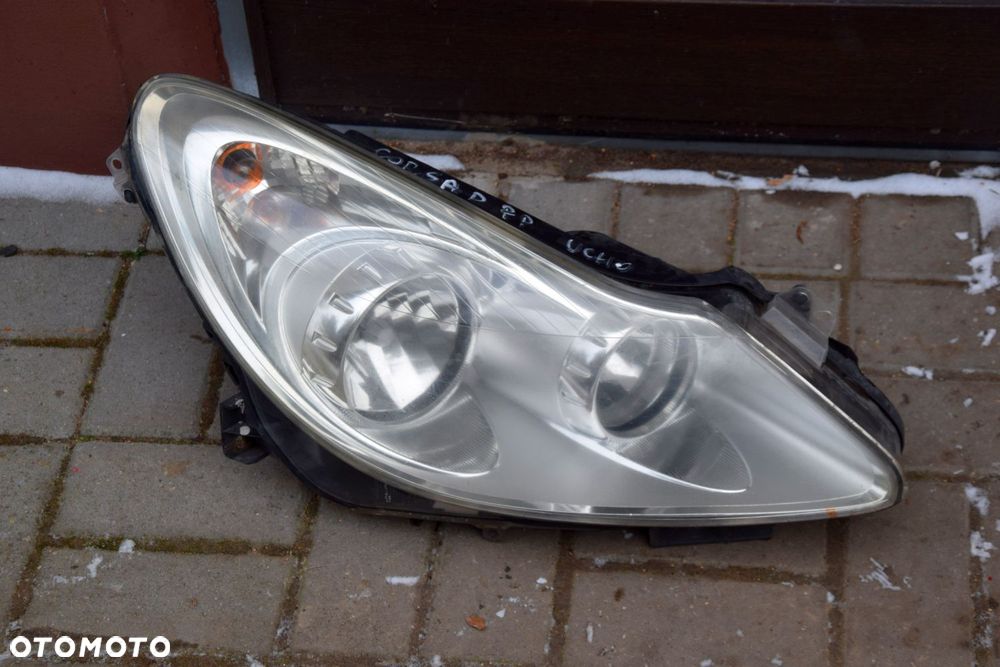 Opel Corsa D Lampa przednia prawa prawy przód UK ładna 13186384 - 1