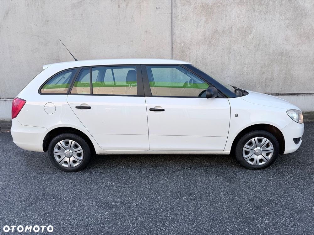 Skoda Fabia 1.6 TDI DPF Ambition - 4