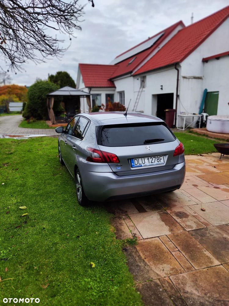 Peugeot 308 1.2 PureTech GPF Allure S&S - 3