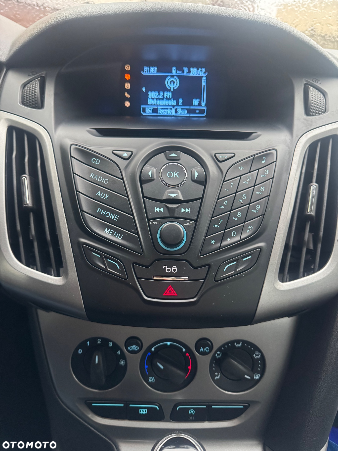 Ford Focus - 16