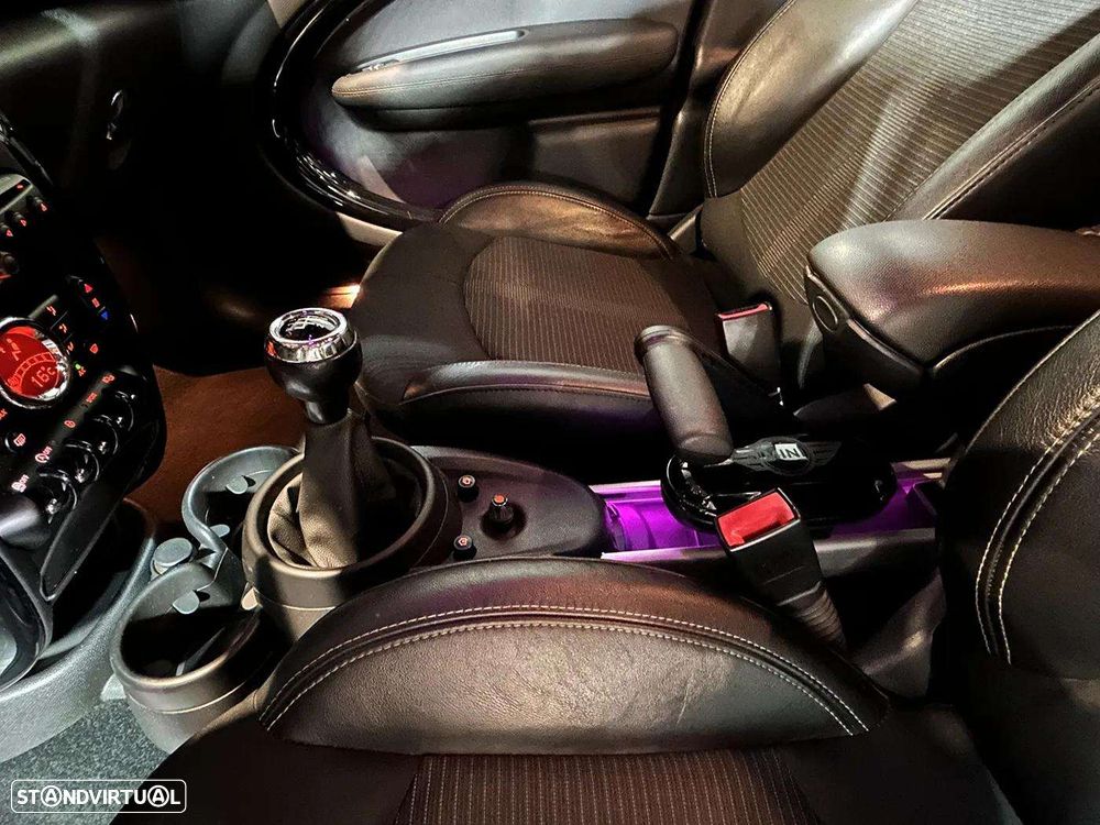 MINI Countryman Cooper SD ALL4 - 39