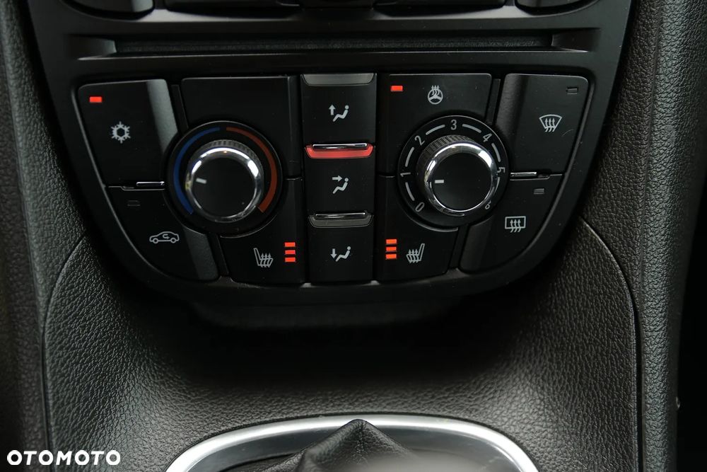 Opel Meriva 1.4 Color Edition - 32