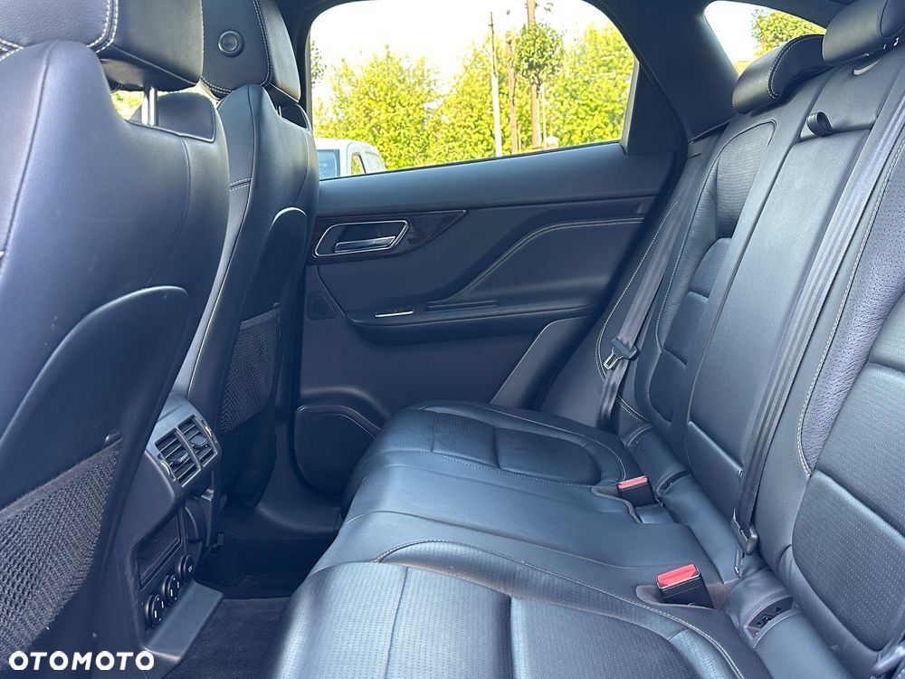 Jaguar F-Pace 3.0 TDV6 AWD R-Sport - 14