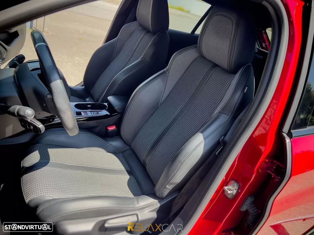 Peugeot e-208 50 kWh GT Line - 8