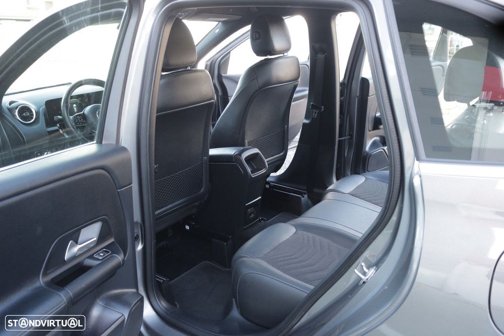 Mercedes-Benz B 180 d Style - 27