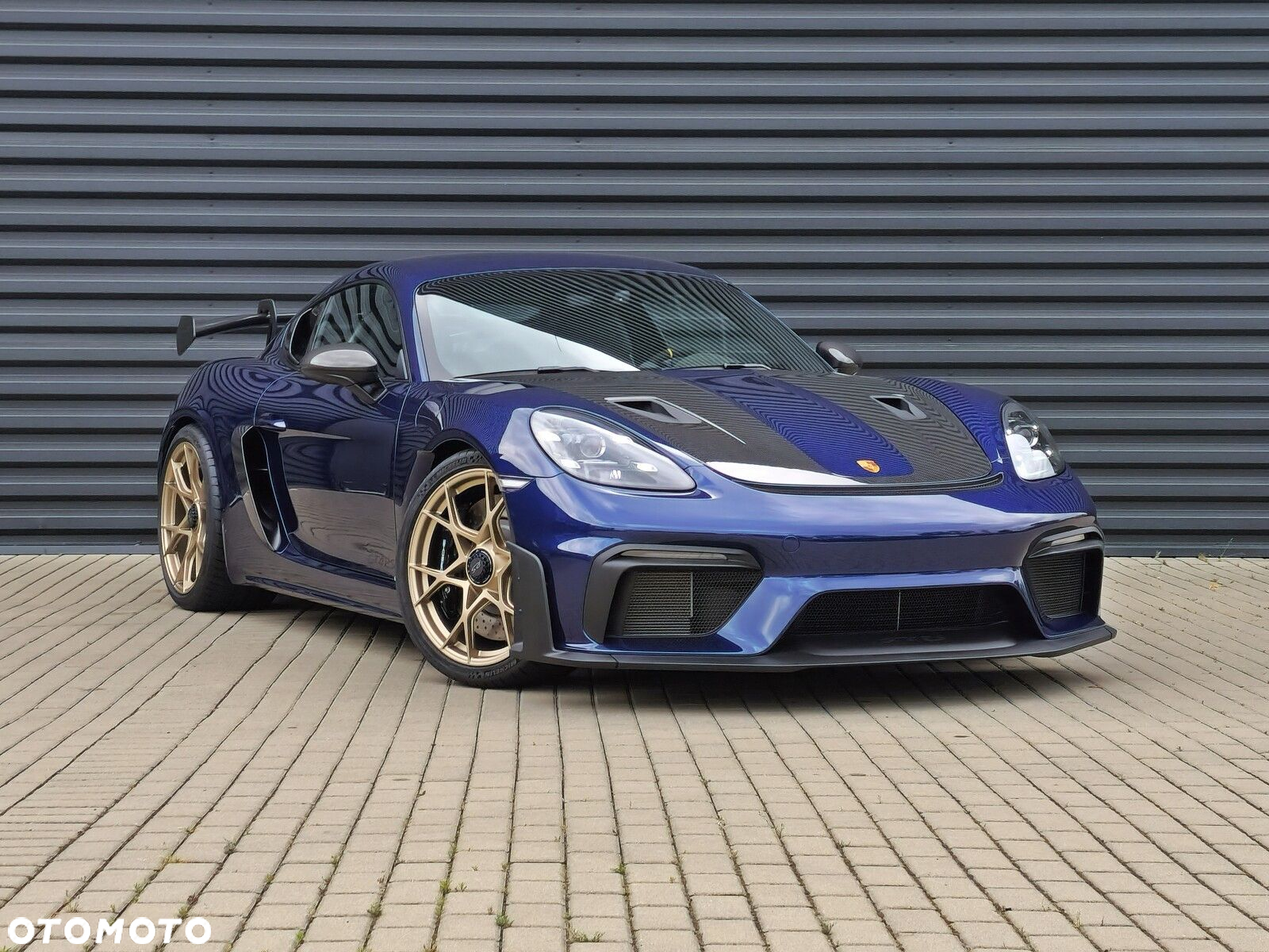Porsche 718 Cayman - 3