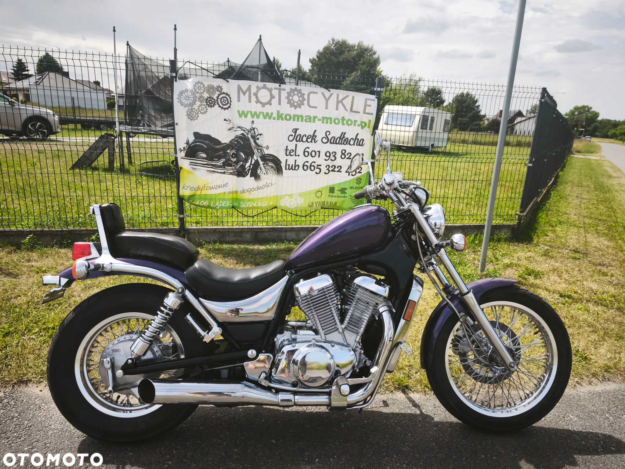 Suzuki Intruder - 3
