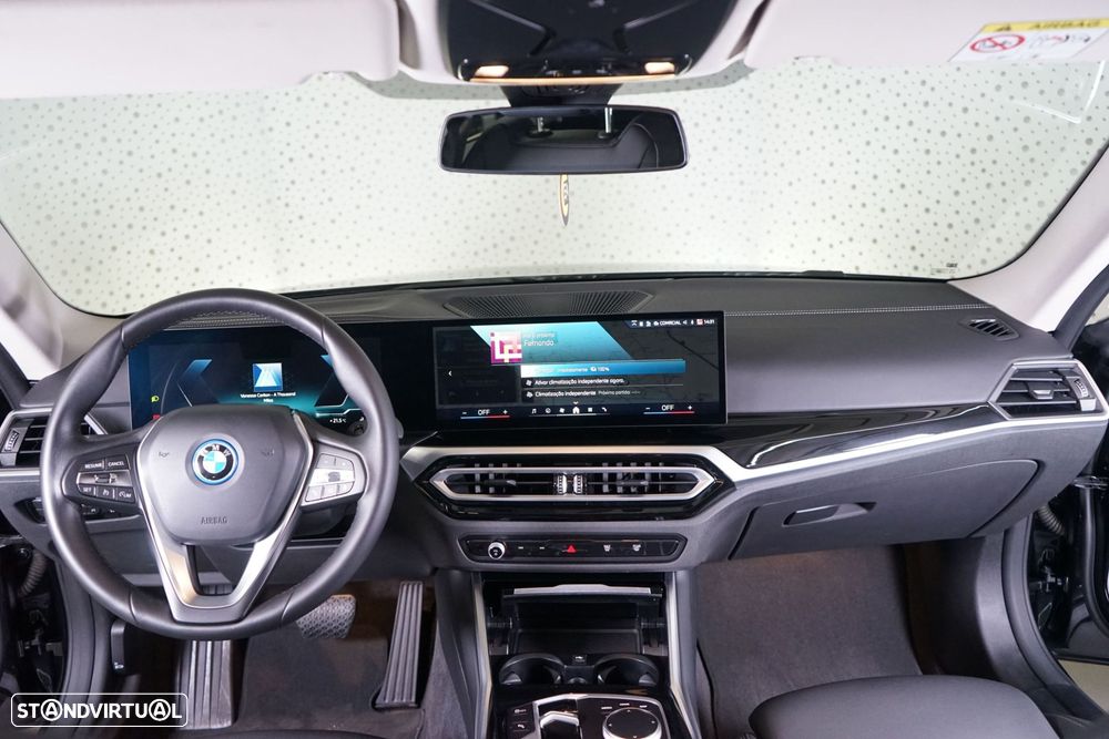 BMW i4 eDrive40 Desportiva M - 19