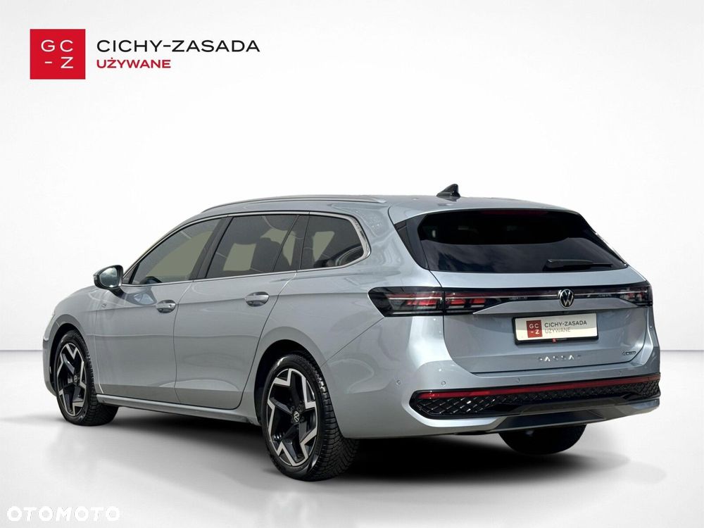 Volkswagen Passat Variant 2.0 TDI SCR 4Mot R-Line DSG - 3
