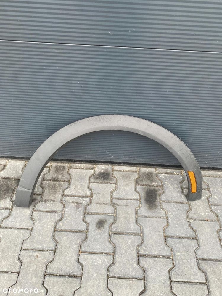 Ford Mustang Mach-E listwa błotnika lewa tył LJ8B-R286D03 - 1